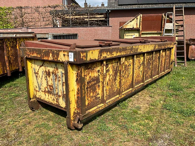 Smalle gesloten afzetcontainer / smalle gesloten optrekcontainer - afbeelding 1 van  7