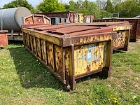 Smalle gesloten afzetcontainer / smalle gesloten optrekcontainer - afbeelding 2 van  7
