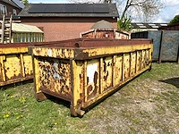 Smalle gesloten afzetcontainer / smalle gesloten optrekcontainer - afbeelding 1 van  7