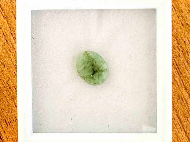 Smaragd - 2.12 carat natuurlijke smaragd - afbeelding 1 van  4