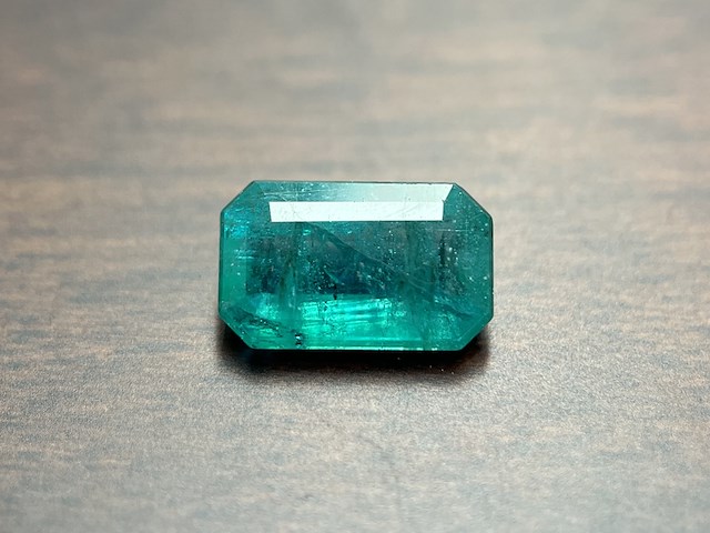 Smaragd - 2.79 carat natuurlijke smaragd - afbeelding 1 van  4