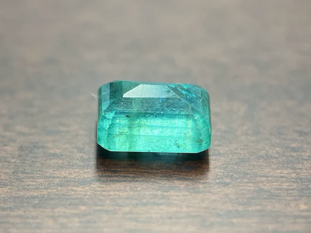 Smaragd - 3.49 carat natuurlijke smaragd - afbeelding 2 van  5