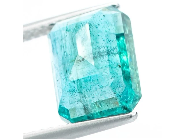 Smaragd - 4,36ct ( igi gecertificeerd ) , groen, 2025 - afbeelding 3 van  5
