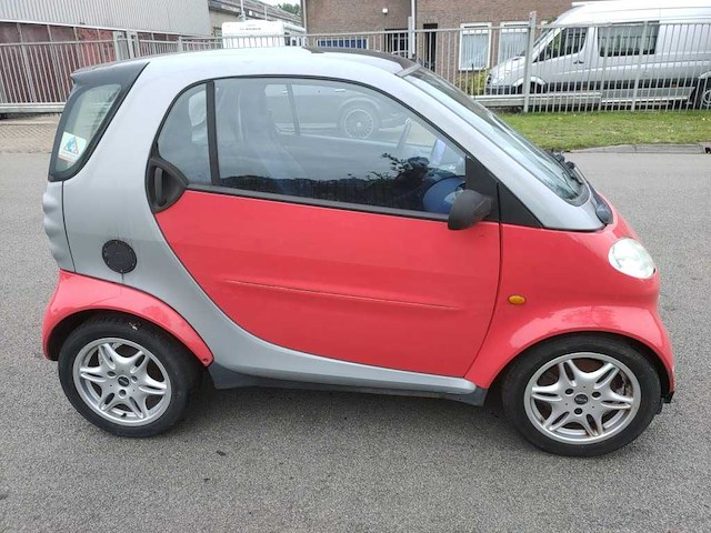 Smart - 1999 - city-coupé - smart & passion - 05-dd-tr - afbeelding 5 van  11