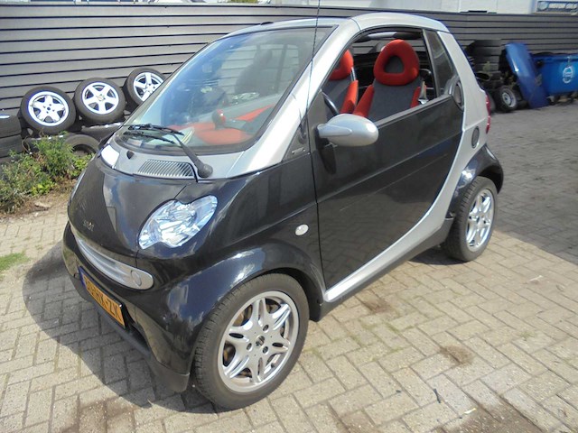 Smart - 2001 - cabrio - cabrio & pure - 80-hk-zk - afbeelding 1 van  12