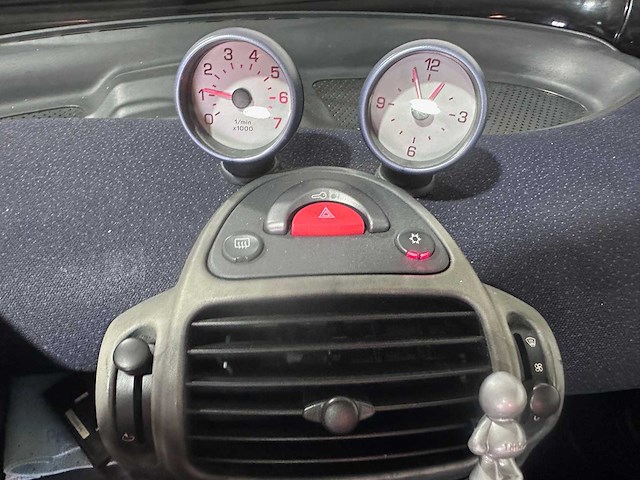 Smart - fortwo coupé - 0.7 pulse - 17-sz-rx - afbeelding 4 van  18