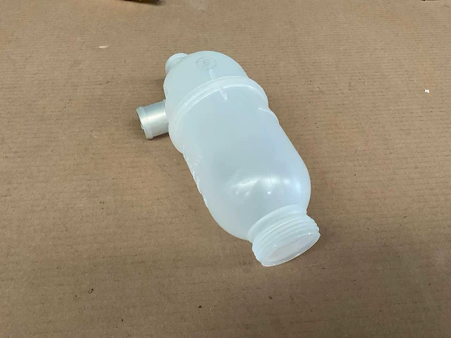 Smart 0003427v007000000 expansion tank (34x) - afbeelding 3 van  4