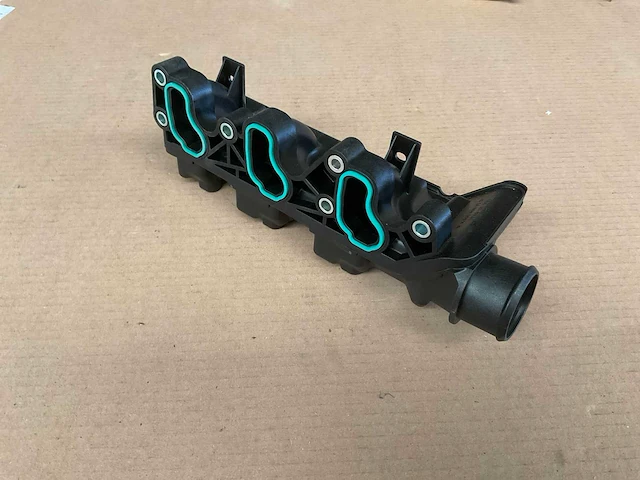 Smart a6600900237 air manifold (14x) - afbeelding 1 van  5