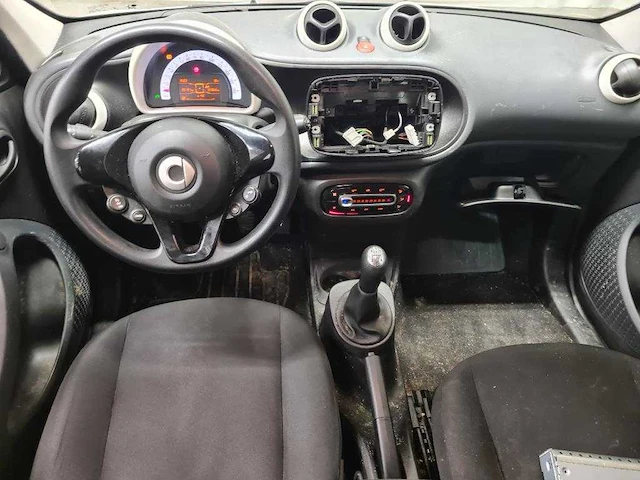 Smart forfour 1.0 pure; sb762t - afbeelding 6 van  9