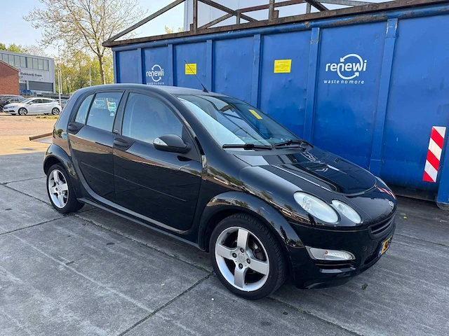 Smart forfour 1.1 airco clima blackbasic 51-pj-dn - afbeelding 1 van  13