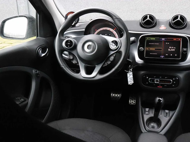 Smart forfour eq comfort 18 kwh car 2022 | n-612-xx - afbeelding 10 van  26