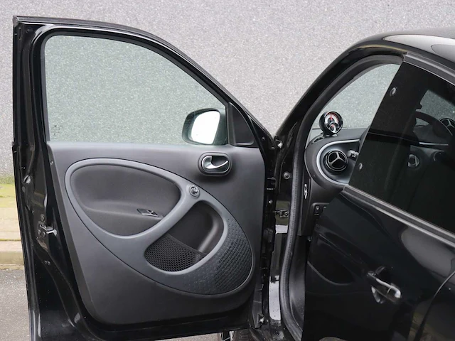 Smart forfour eq comfort 18 kwh car 2022 | n-612-xx - afbeelding 5 van  26