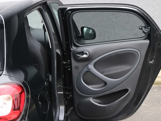Smart forfour eq comfort 18 kwh car 2022 | n-612-xx - afbeelding 8 van  26