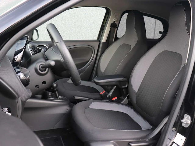 Smart forfour eq comfort 18 kwh car 2022 | n-612-xx - afbeelding 22 van  26
