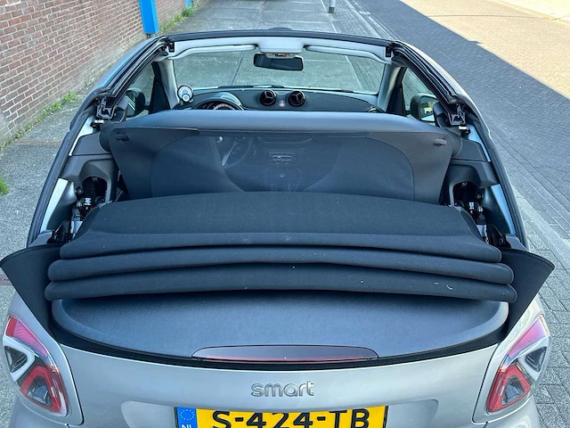 Smart fortwo cabrio eq comfort plus 18 kwh | s-424-tb - afbeelding 17 van  33