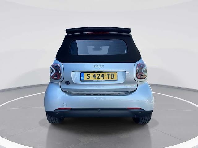 Smart fortwo cabrio eq comfort plus 18 kwh | s-424-tb - afbeelding 28 van  33