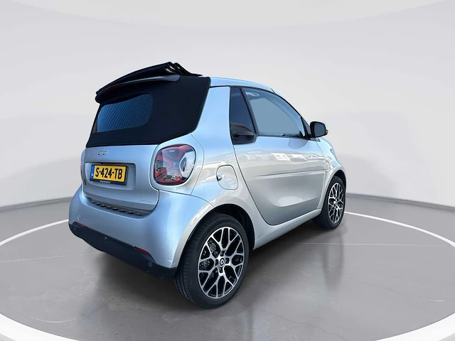Smart fortwo cabrio eq comfort plus 18 kwh | s-424-tb - afbeelding 29 van  33