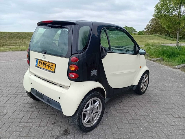 Smart fortwo coupé 0.7 pure, 81-rf-pg - afbeelding 10 van  15