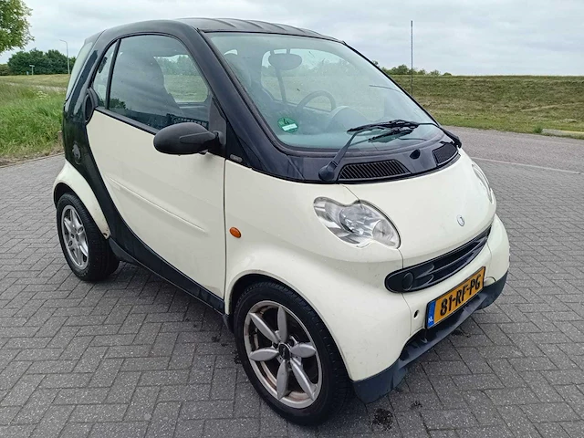 Smart fortwo coupé 0.7 pure, 81-rf-pg - afbeelding 11 van  15