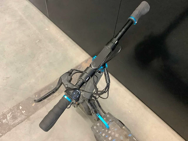 Smartgyro speedway elektrische step - afbeelding 2 van  5