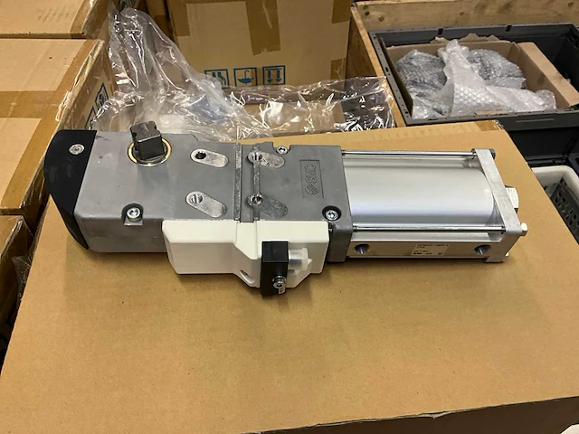 Smc pneumatische roterende actuator (38x) - afbeelding 1 van  6