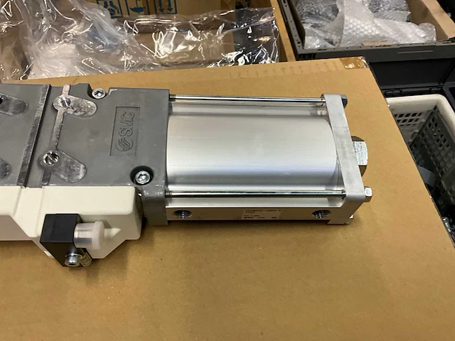 Smc pneumatische roterende actuator (38x) - afbeelding 3 van  6