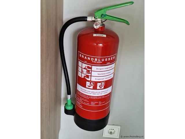 Smeba brandblusser, 6ltr - afbeelding 1 van  3