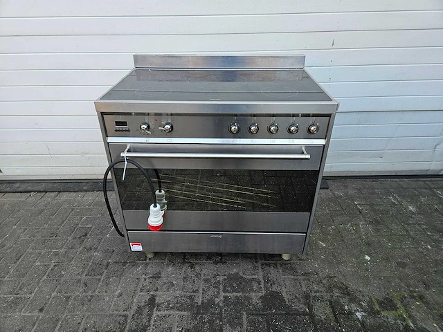 Smeg - c9imx-2 - inductiefornuis met oven - afbeelding 1 van  4