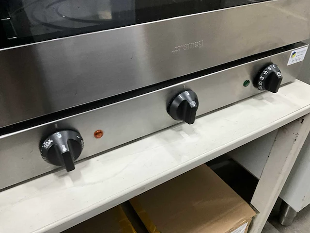 Smeg alfa43gh heteluchtoven - afbeelding 5 van  7