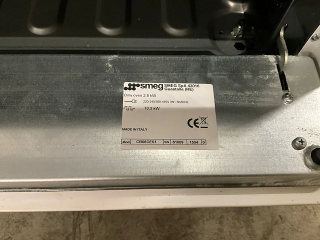 Smeg cb66ces1 vrijstaand keramisch fornuis wit 60cm - afbeelding 6 van  9
