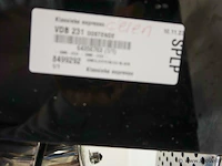 Smeg ecf01bleu black klassieke espresso - afbeelding 2 van  3