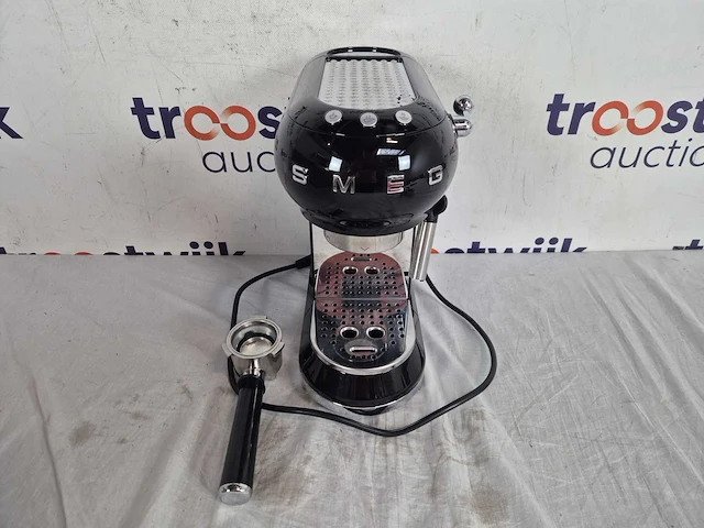 Smeg ecf01bleu koffiezetapparaat half automatisch espressomachine 1 l - afbeelding 2 van  2