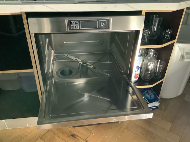 Smeg ecoline 3004-16 glazenspoelmachine - afbeelding 2 van  3