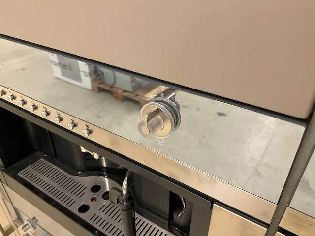 Smeg inbouw koffiemachine - afbeelding 5 van  6