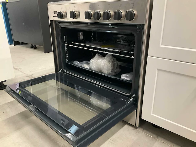 Smeg snlp90dx9 fornuis met wokbrander - afbeelding 10 van  12