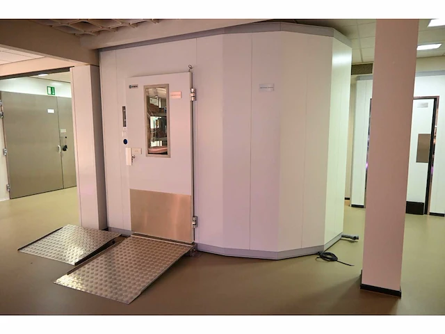 Smeva - koelcel special showroom opstelling - afbeelding 1 van  9