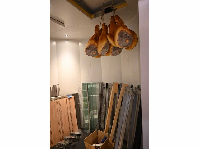 Smeva - koelcel special showroom opstelling - afbeelding 6 van  9