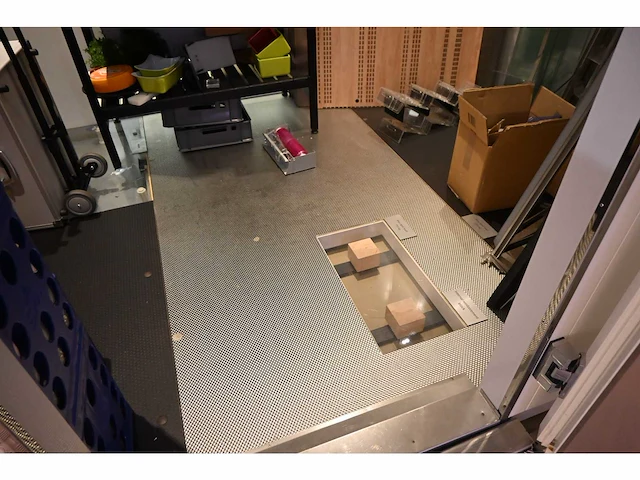 Smeva - koelcel special showroom opstelling - afbeelding 9 van  9