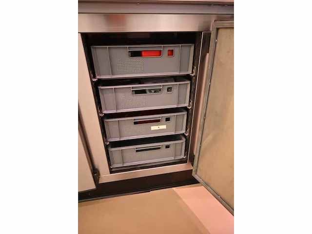 Smeva - rvs koelwerkbank showroom model - afbeelding 6 van  10