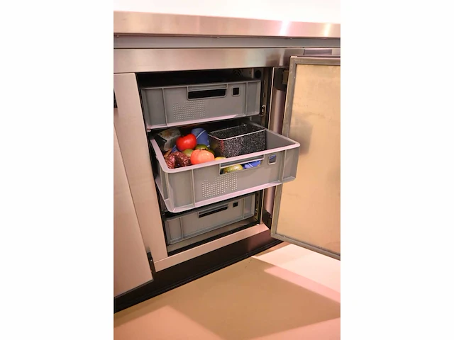 Smeva - rvs koelwerkbank showroom model - afbeelding 7 van  10