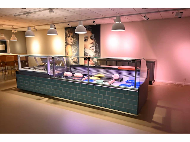 Smeva - vision greenline ku a - koelvitrine showroom model met ubert warmtekast - afbeelding 1 van  19