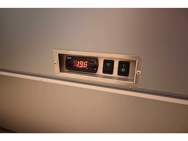 Smeva - vision mk2 ku a - koelvitrine showroom model - afbeelding 8 van  12