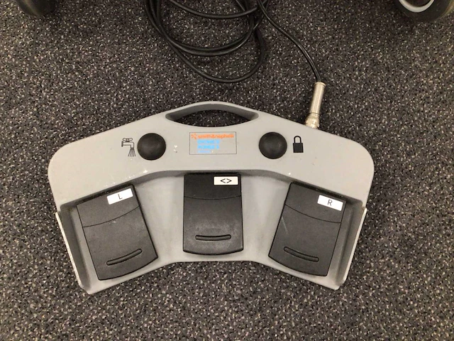Smith&nephew 560p endoscopie toren - afbeelding 6 van  10