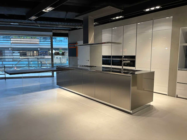 Snaidero michele marcon design - sistema - showroomkeuken - afbeelding 23 van  58