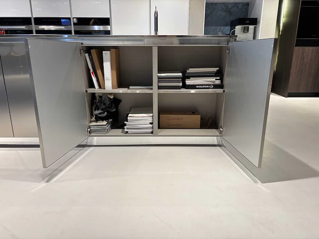 Snaidero michele marcon design - sistema - showroomkeuken - afbeelding 58 van  58