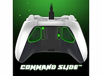 Snakebyte pro x officiële gelicenseerde controller rgb wit xbox series xs & pc - afbeelding 4 van  6