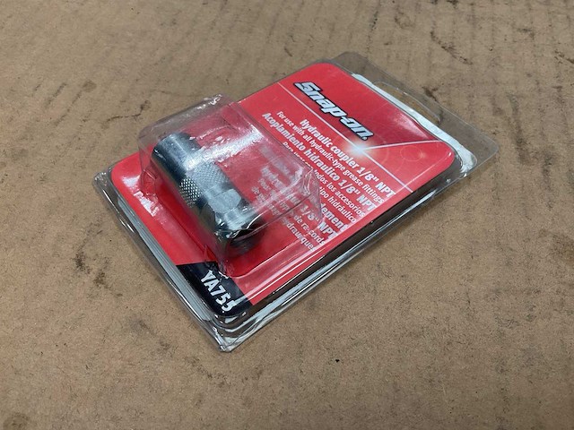 Snap-on 1/8” npt hydraulic coupler - afbeelding 1 van  3