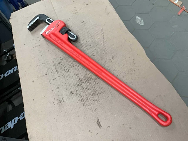 Snap-on 36” pijptang - afbeelding 1 van  4