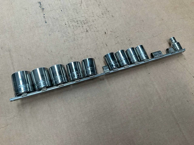Snap-on doppenset - afbeelding 1 van  2