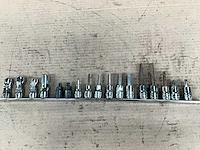 Snap-on doppenset - afbeelding 1 van  3
